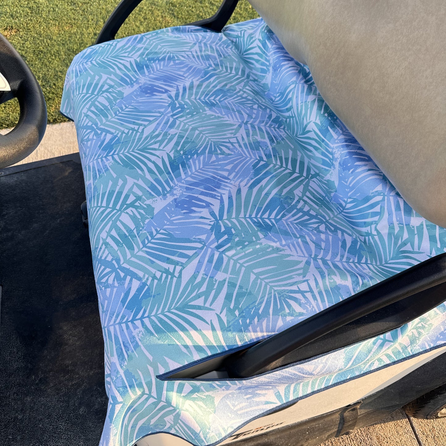**AVAILABLE 10/1 ** Golf Cart Seat Cover - Island Swing